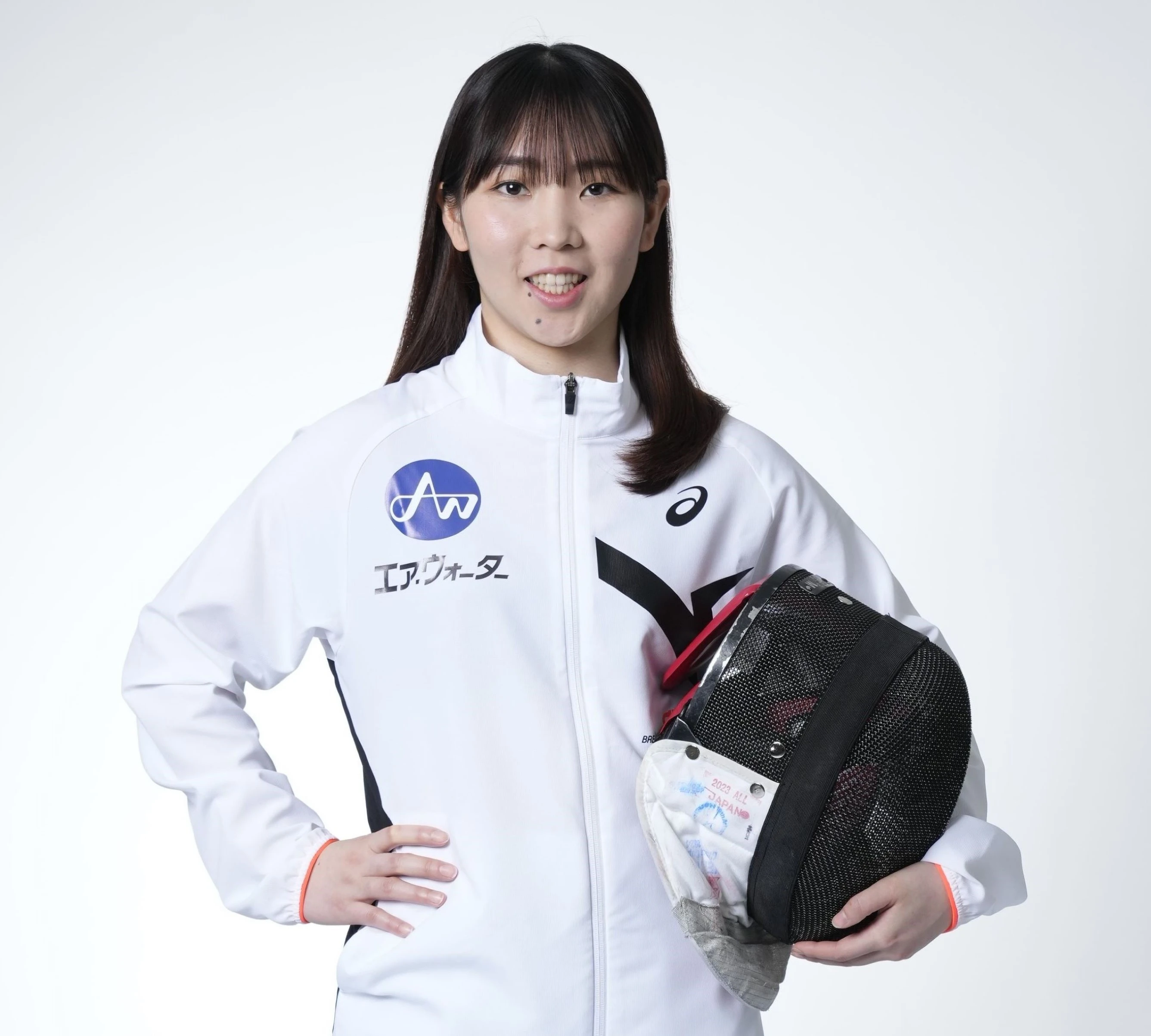 フェンシング女子フルーレ日本代表
上野 優佳　UENO YUKA