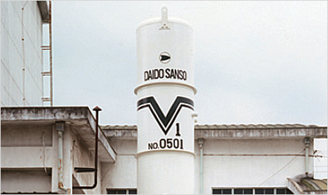 1980年代、窒素発生装置「V1」が半導体産業への窒素供給の革命児に