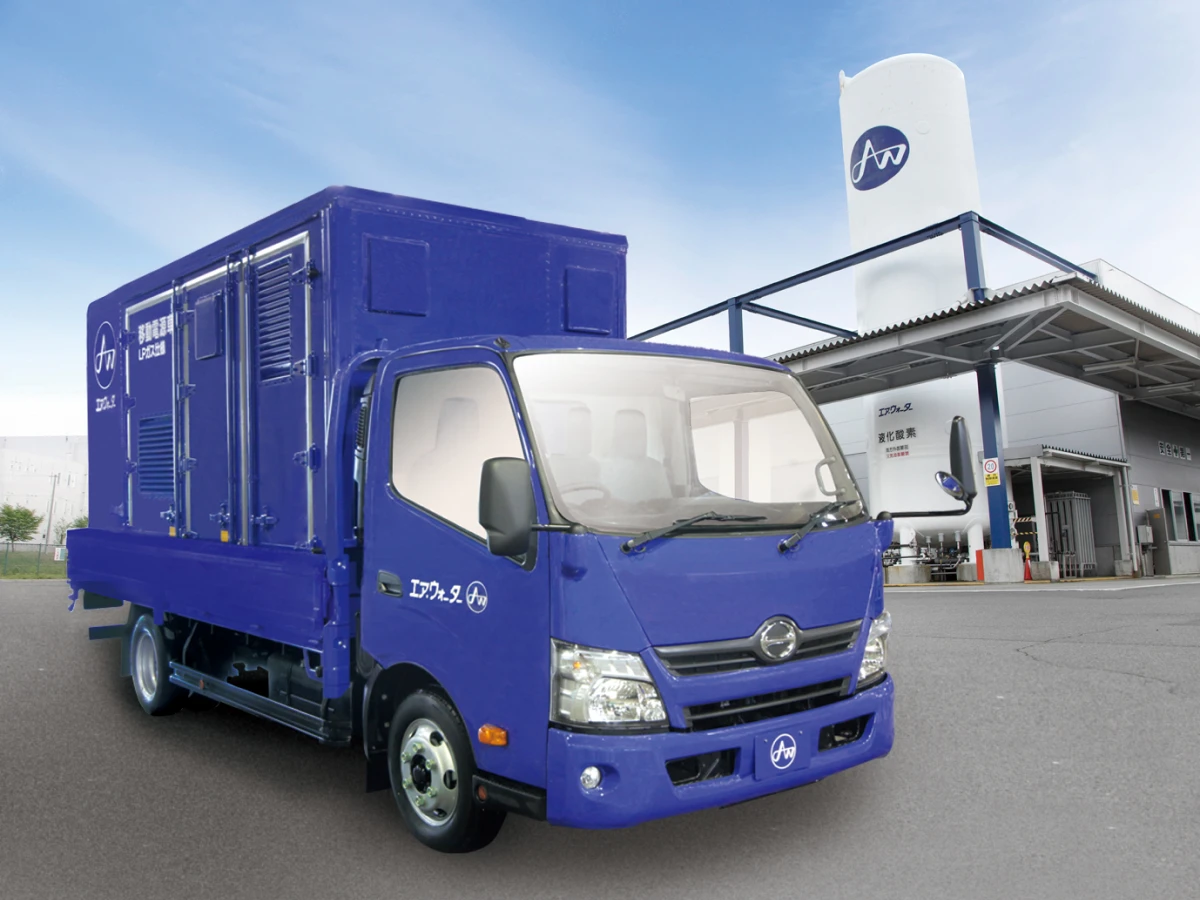 LPガスを発電燃料とした移動電源車を開発